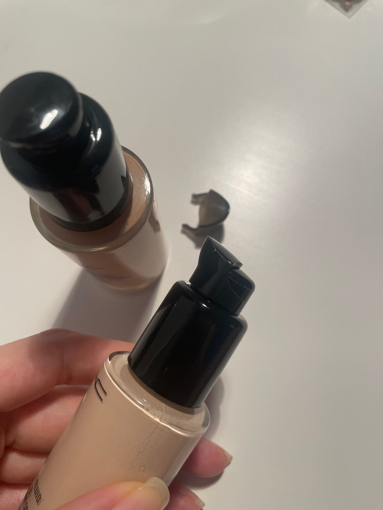 مضخة توزيع سائل الأساس بسعة 30 - مراجعة Beauty Makeup Tool وسعره