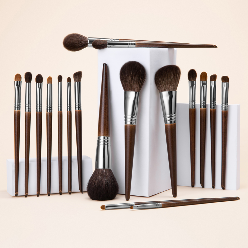 مجموعة فرش مكياج من شعر الماعز - مراجعة Beauty Makeup Store وسعره